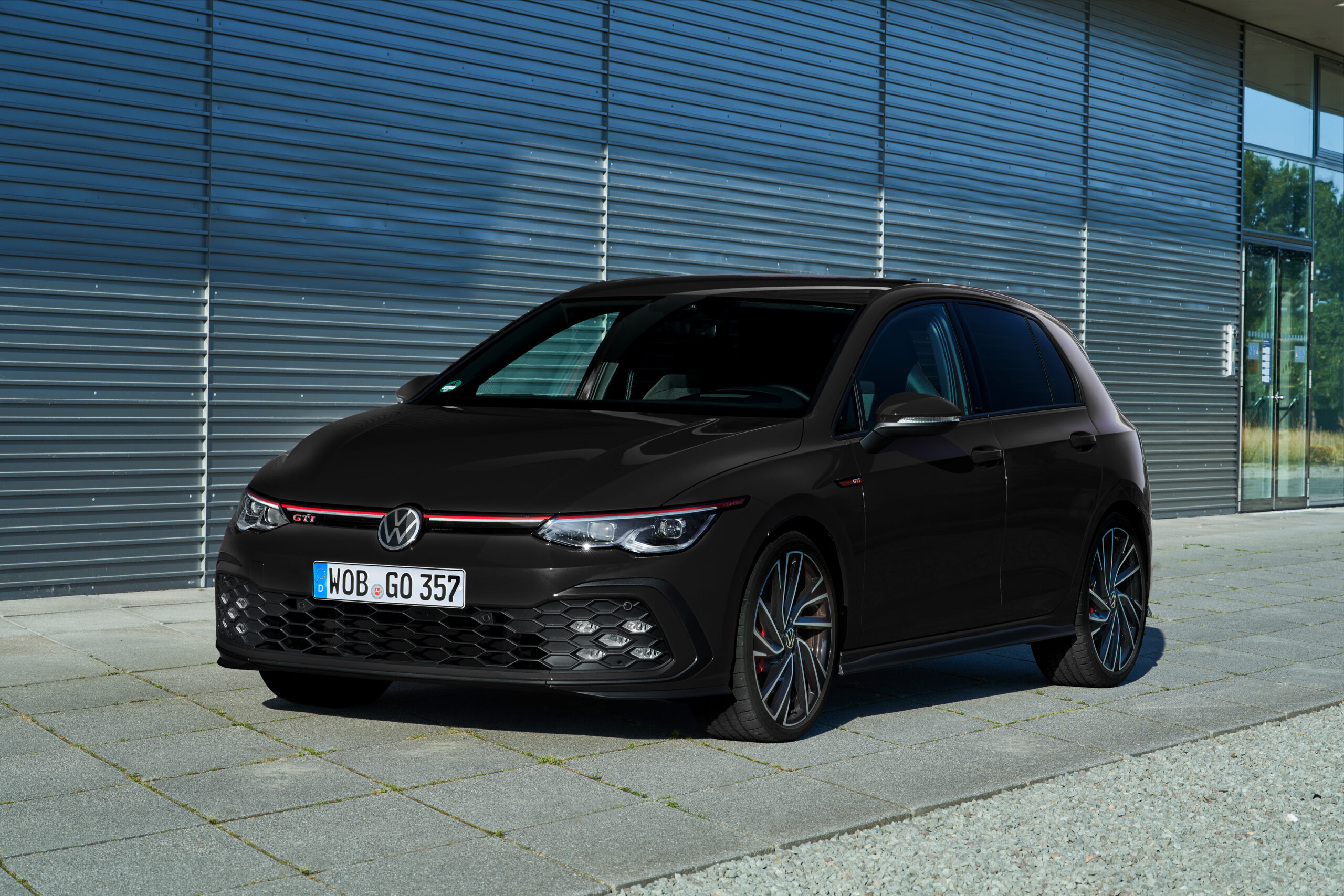 VW-Golf-GTI-Exterior_11