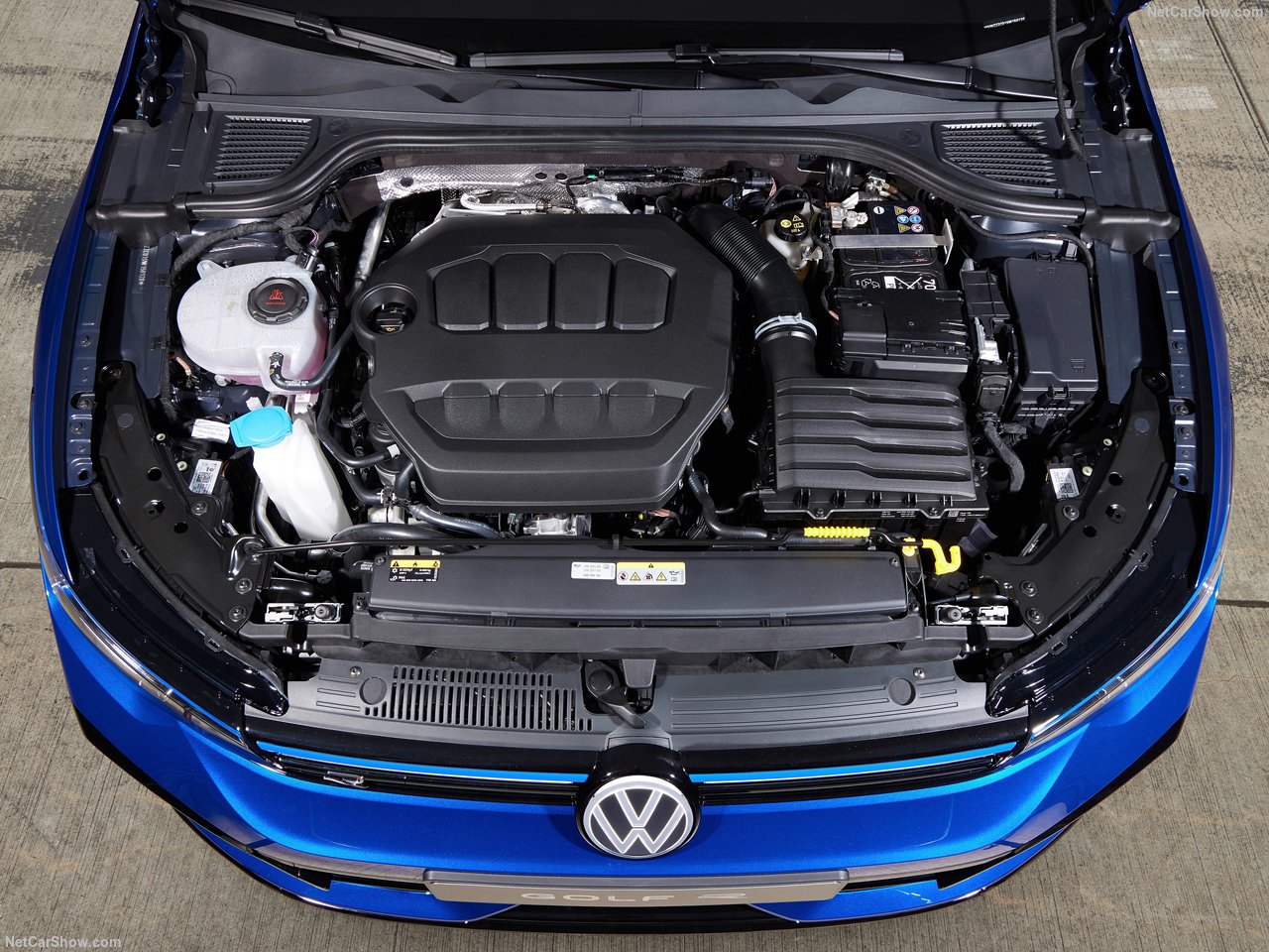 Động cơ 2.0 TSI mạnh mẽ của Volkswagen Golf R