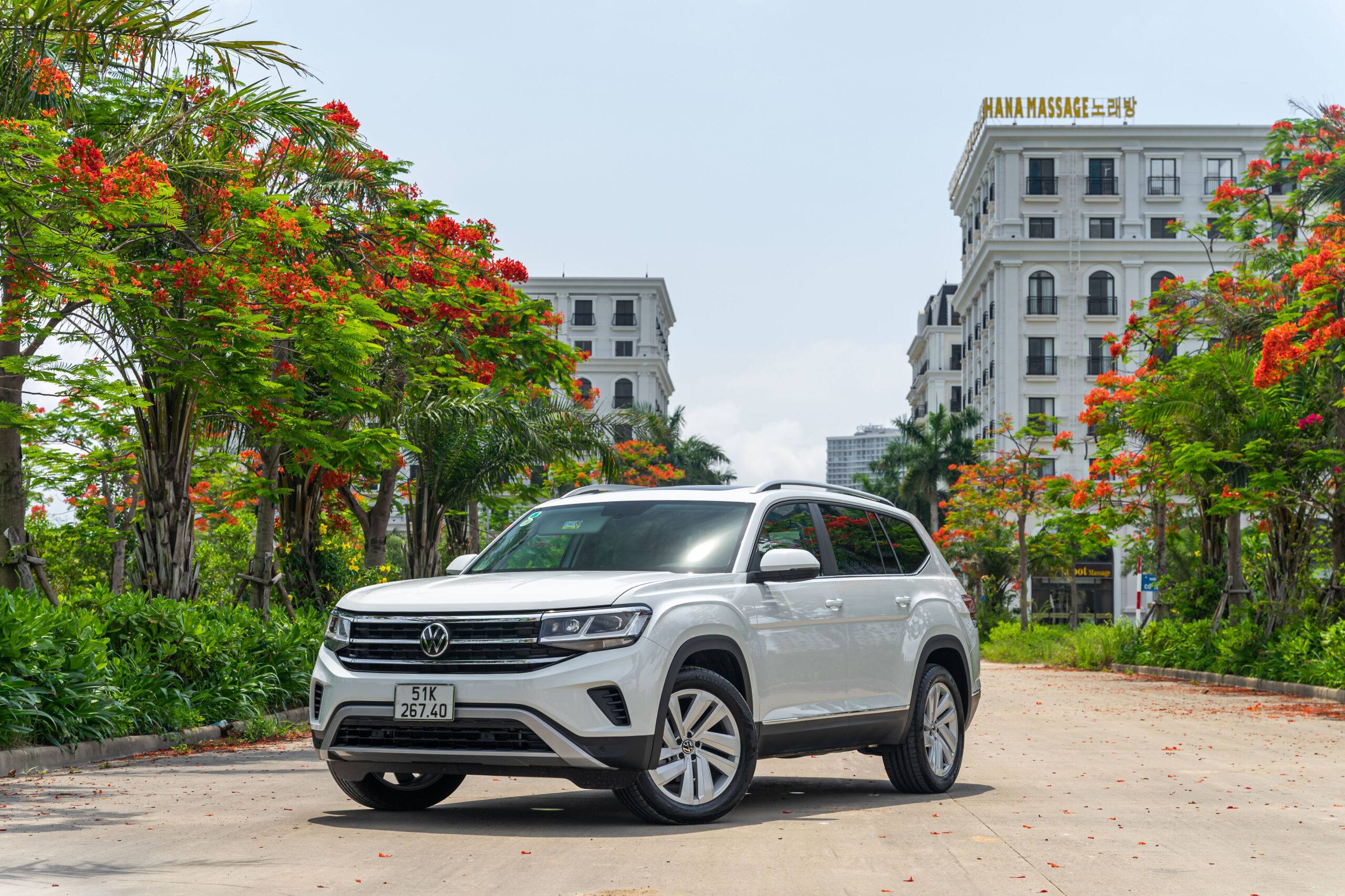 Lưới tản nhiệt và cản trước Teramont